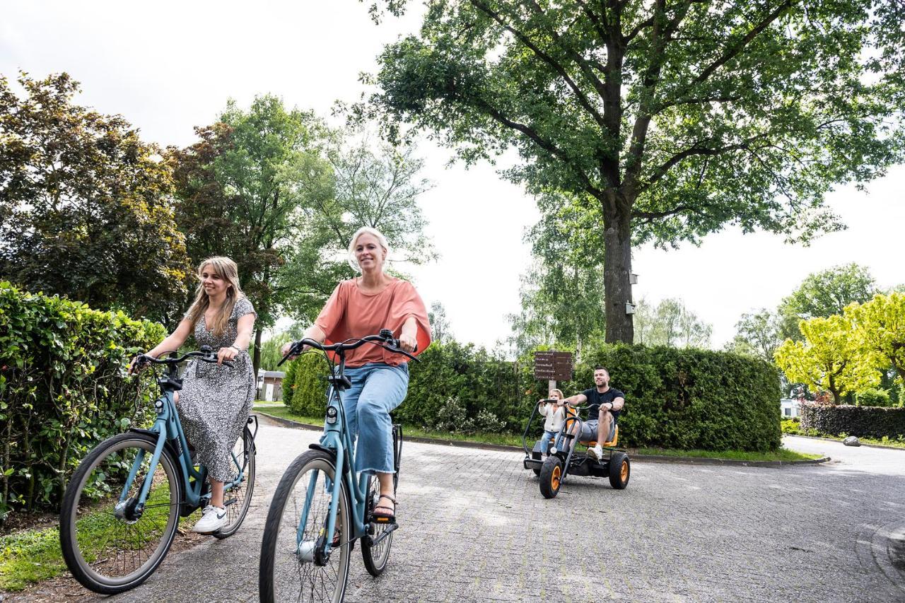 Recreatiepark De Lucht Hotel Renswoude Bagian luar foto
